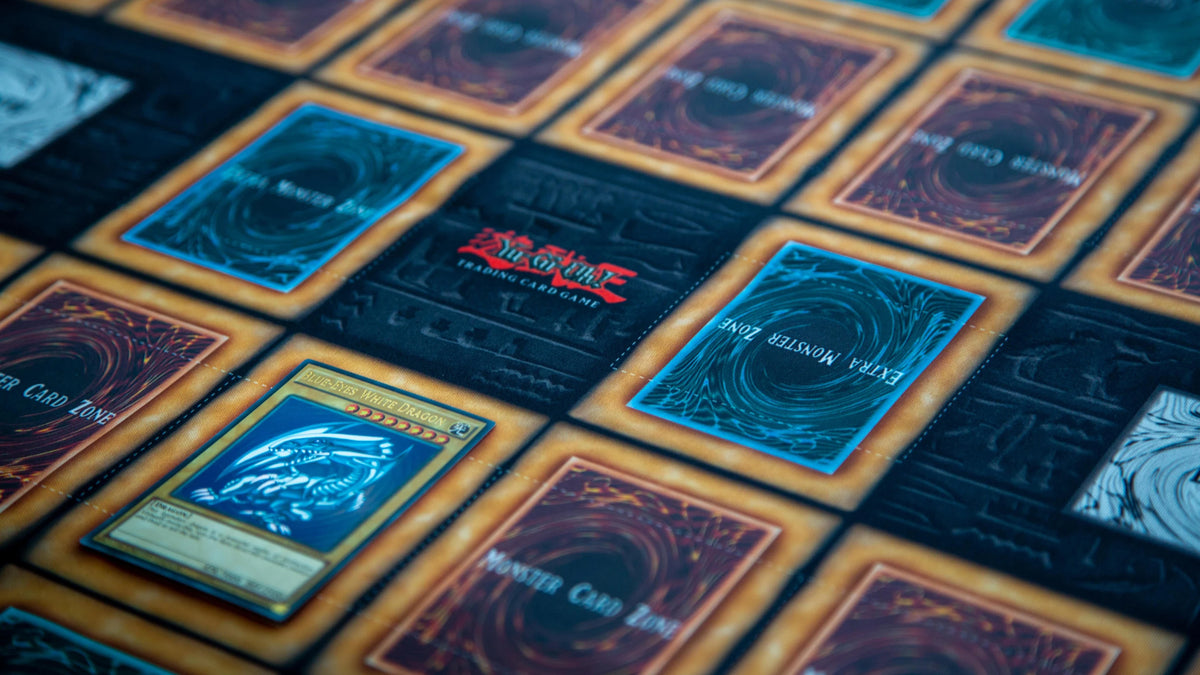 Yu-Gi-Oh! 2-Player Mat - Classic Style - Modern Feel